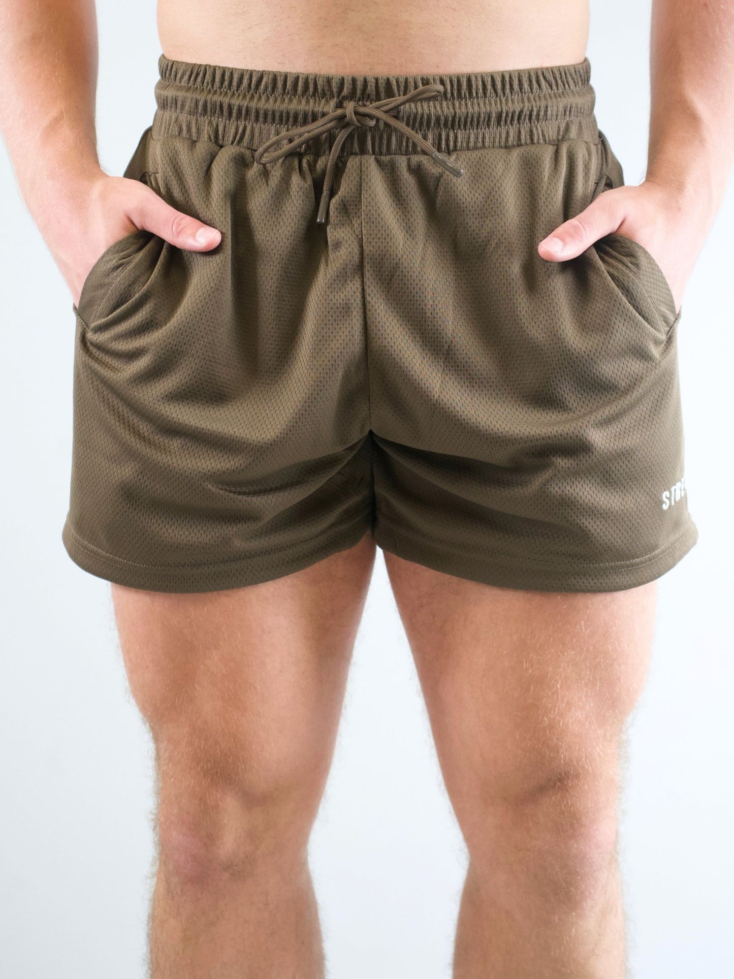 "STREIGNTH" MESH SHORTS