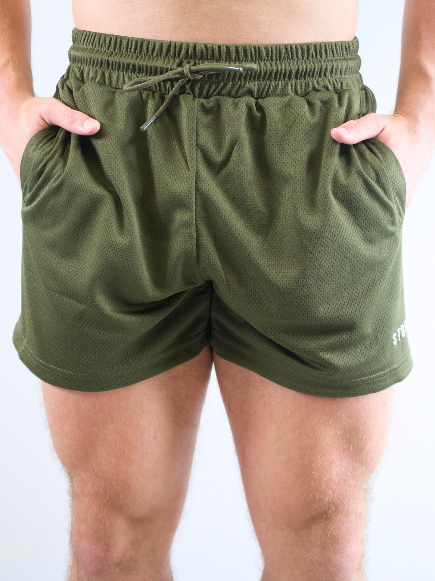 "STREIGNTH" MESH SHORTS